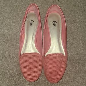 FIONI Clothing Pink Flats Perforated Loafers